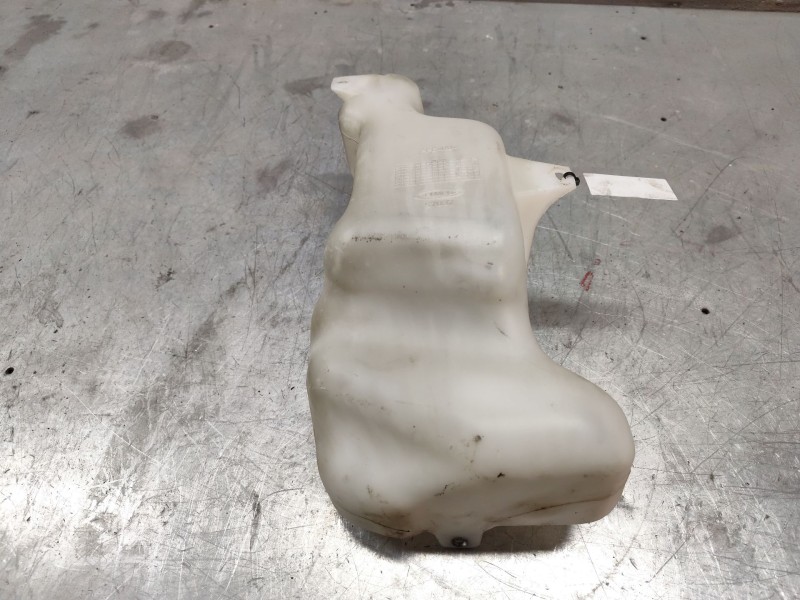 Recambio de deposito limpia para iveco daily iv caja/chasis 70c17, 70c17 /p referencia OEM IAM 3801898  