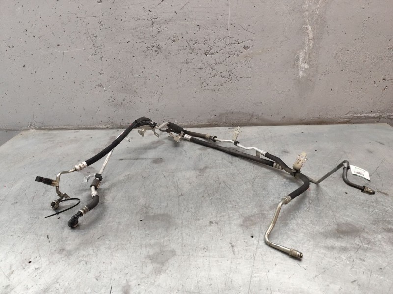 Recambio de tubo presion direccion asistida para peugeot boxer furgoneta 2.0 bluehdi 130 referencia OEM IAM 1374623080  