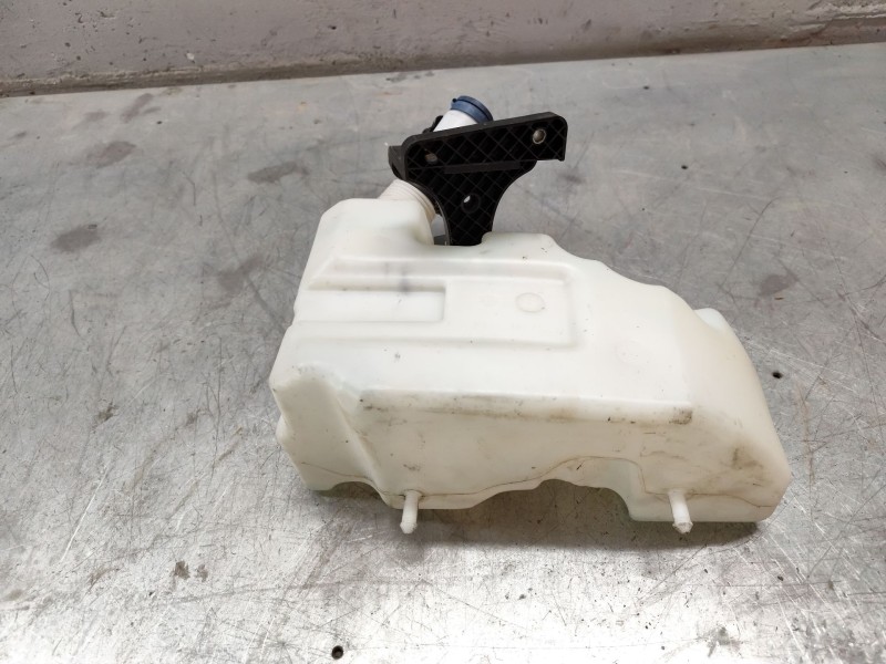 Recambio de deposito limpia para peugeot boxer furgoneta 2.0 bluehdi 130 referencia OEM IAM   