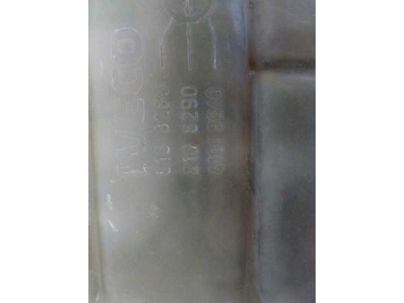 Recambio de deposito expansion para iveco trucks eurotech mp 180 e 34 (345cv) referencia OEM IAM 8168289  