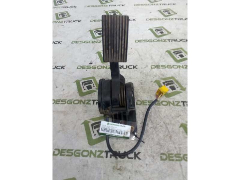 Recambio de pedal acelerador para mercedes trucks atego 1023 l (231cv) referencia OEM IAM A9703000004  