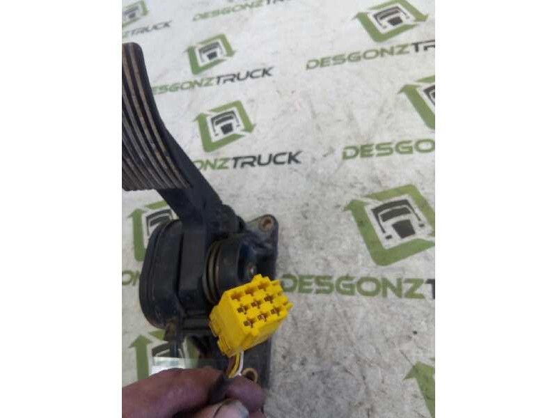 Recambio de pedal acelerador para mercedes trucks atego 1023 l (231cv) referencia OEM IAM A9703000004  