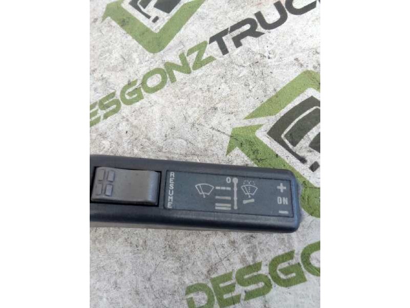 Recambio de mando limpia para iveco trucks eurostar ld 190 e 43 fp (430cv) referencia OEM IAM B883  
