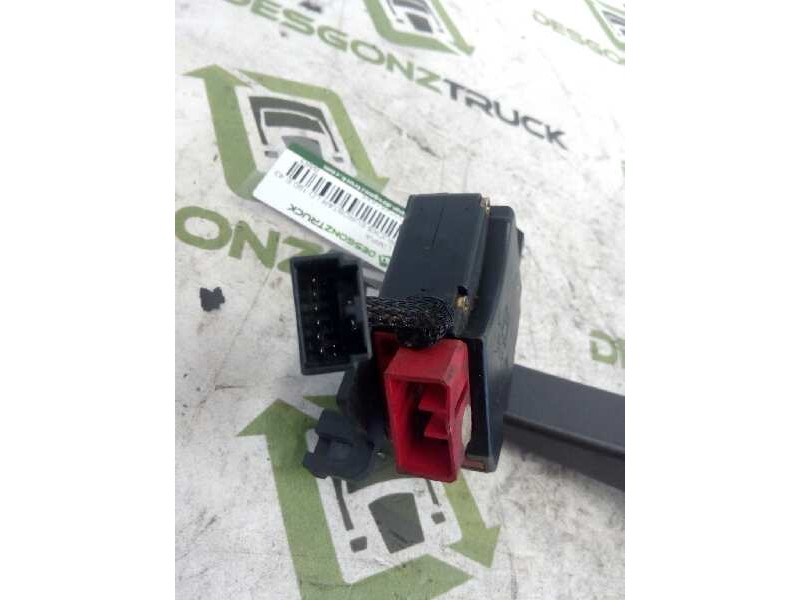 Recambio de mando limpia para iveco trucks eurostar ld 190 e 43 fp (430cv) referencia OEM IAM B883  