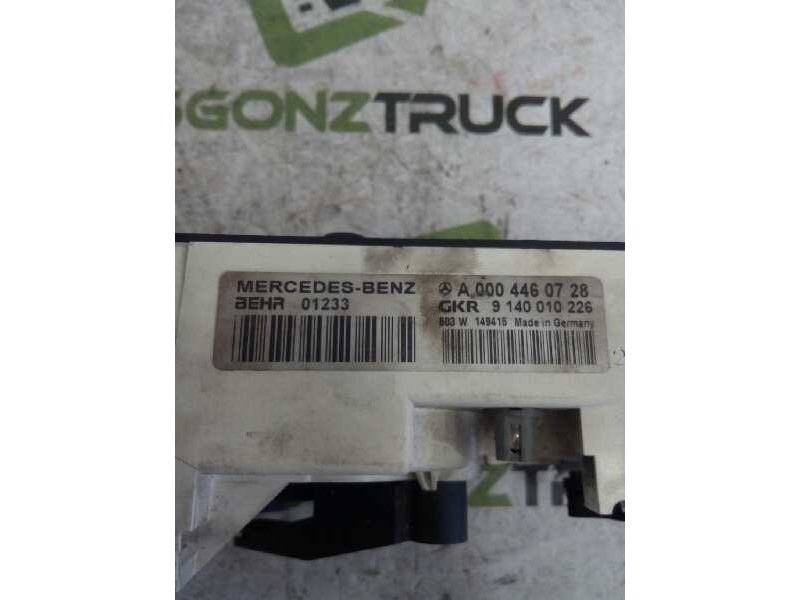 Recambio de mando calefaccion / aire acondicionado para mercedes trucks atego 1323 (231cv) referencia OEM IAM A0004460728 914001
