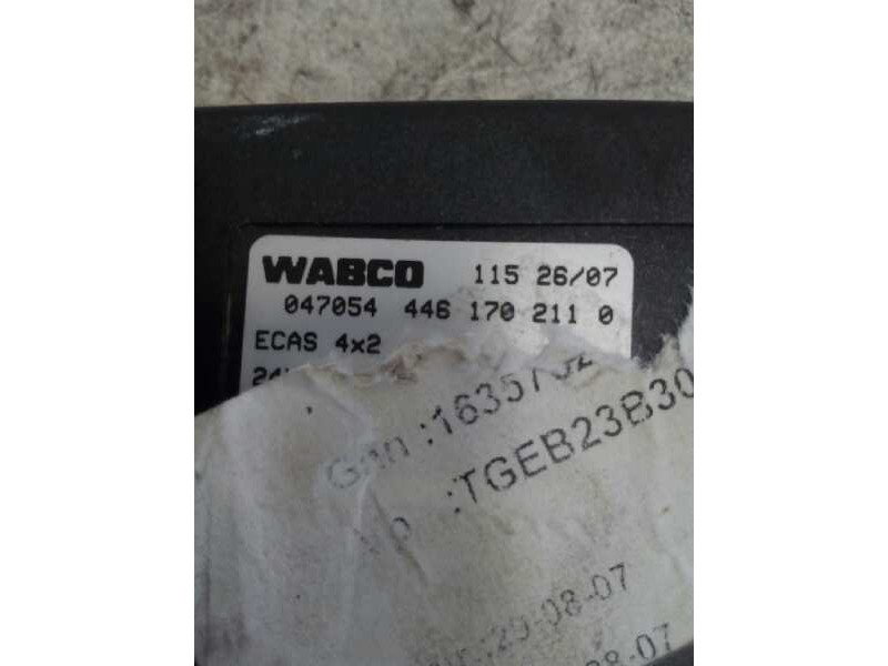 Recambio de modulo electronico para iveco trucks stralis ad 190s45 referencia OEM IAM 4461702110 047054 CENTRALITA ECAS