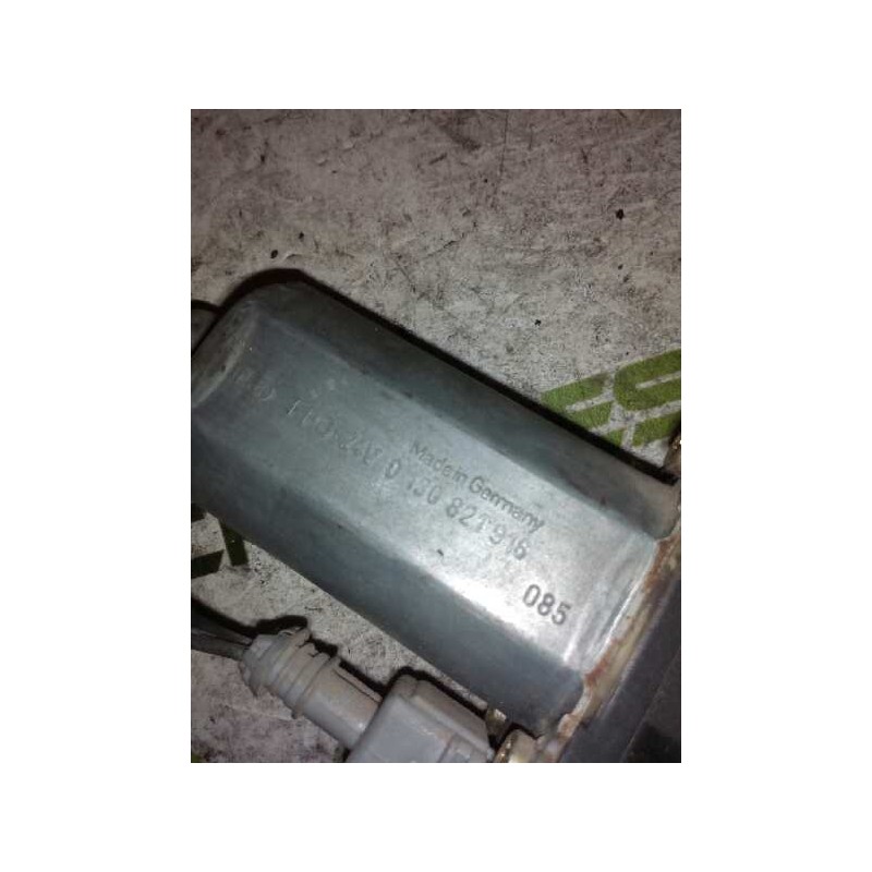 Recambio de elevalunas delantero derecho para daf trucks 95 xf fad 95 xf 430 (428cv) referencia OEM IAM 0130821916  