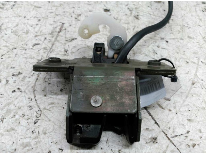 Recambio de cerradura maletero / porton para nissan primera berlina (p11) 2.0 16v cat referencia OEM IAM   