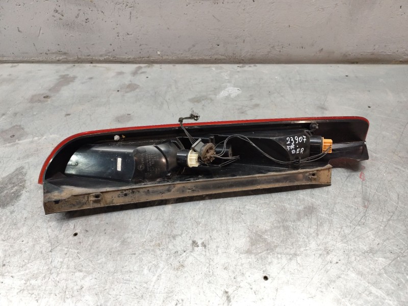 Recambio de piloto trasero derecho para ford focus berlina (cap) 1.6 tdci cat referencia OEM IAM   