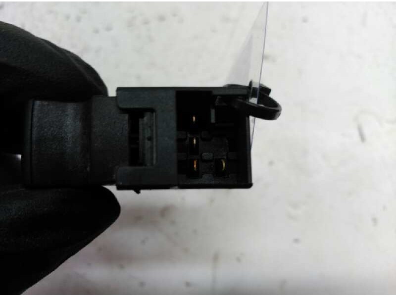 Recambio de mando elevalunas trasero izquierdo para seat leon (1m1) signo referencia OEM IAM 1M0959855  