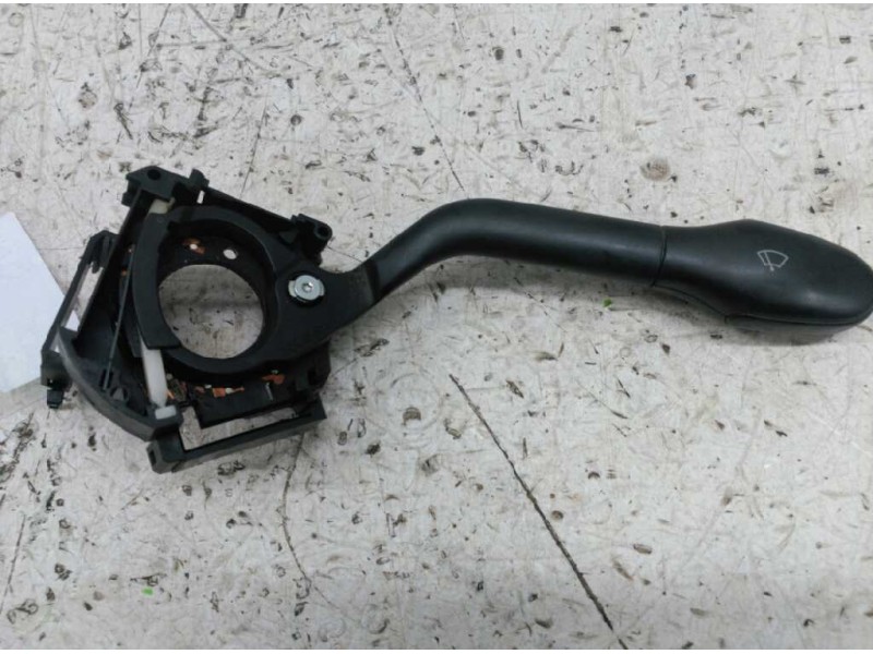 Recambio de mando limpia para seat ibiza (6k) glx referencia OEM IAM 6K6953503T  