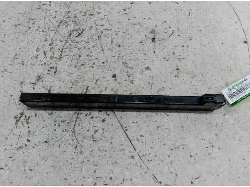 Recambio de luz central de freno para fiat palio weekend (178) referencia OEM IAM   