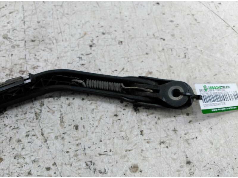 Recambio de brazo limpia trasero para fiat palio weekend (178) referencia OEM IAM   