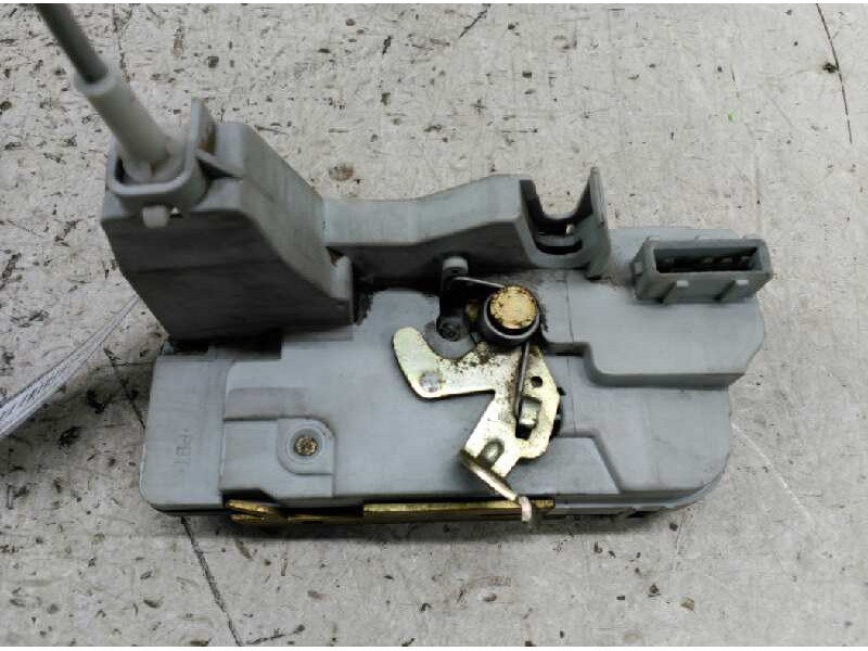 Recambio de cerradura puerta trasera izquierda para peugeot 307 (s1) xs referencia OEM IAM   