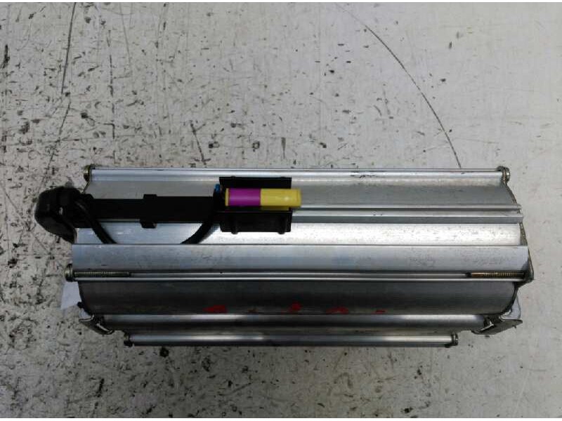 Recambio de airbag delantero derecho para volkswagen golf iv berlina (1j1) advance referencia OEM IAM 1J0880204K 002QQELZE1Q3D 