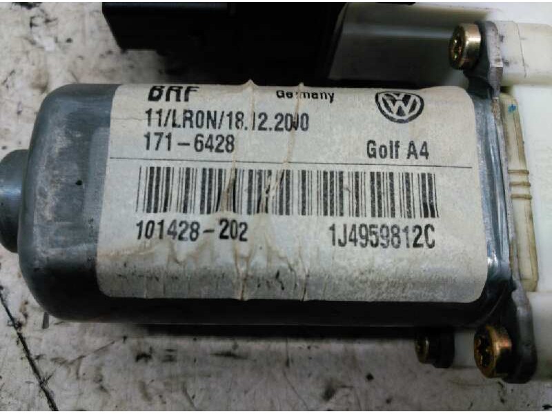 Recambio de motor elevalunas trasero derecho para volkswagen golf iv berlina (1j1) advance referencia OEM IAM 1C0959812AFKZ  