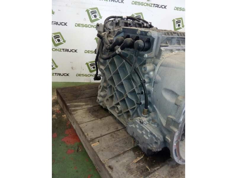 Recambio de caja cambios para volvo fh 12 2002  12.1 diesel (d12d500) referencia OEM IAM AT2612D SP31905771 1100024715