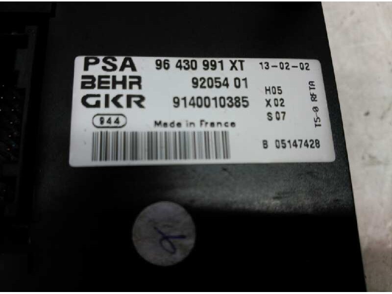 Recambio de mando climatizador para peugeot 307 (s1) xs referencia OEM IAM 96430991XT BEHR9205401 GKR9140010385