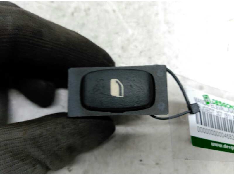 Recambio de mando elevalunas trasero izquierdo para peugeot 307 (s1) xs referencia OEM IAM 96360166XT  