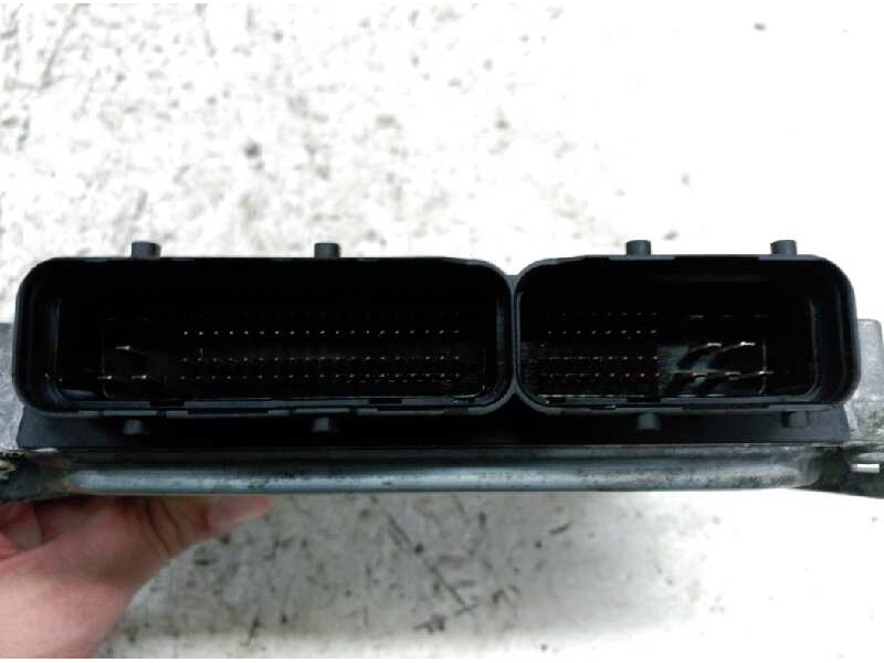 Recambio de centralita motor uce para renault vel satis (bj0) expression referencia OEM IAM 8200208997 8972406917 2758000987