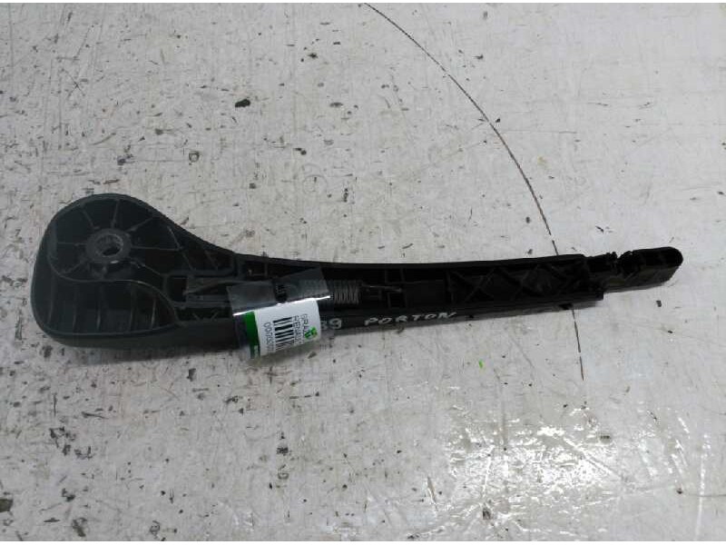 Recambio de brazo limpia trasero para renault megane ii familiar 1.9 dci diesel referencia OEM IAM   