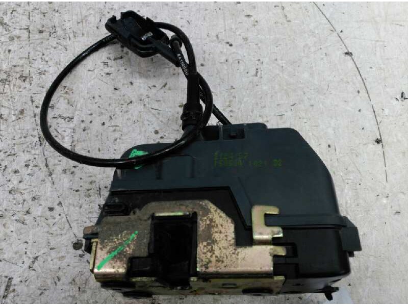 Recambio de cerradura puerta trasera derecha para renault megane ii familiar 1.9 dci diesel referencia OEM IAM   