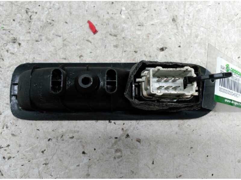 Recambio de mando elevalunas trasero derecho para renault megane ii familiar 1.9 dci diesel referencia OEM IAM   