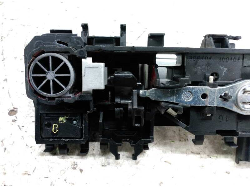 Recambio de maneta exterior trasera derecha para renault megane ii familiar 1.9 dci diesel referencia OEM IAM   