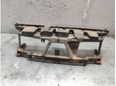 Recambio de soportes paragolpes para renault scenic ii 1.9 dci diesel referencia OEM IAM  DELANTERO CENTRAL 