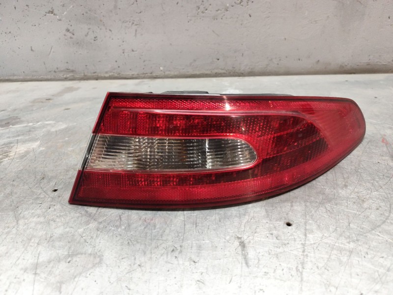 Recambio de piloto trasero derecho para jaguar xf 3.0 v6 diesel edition referencia OEM IAM   