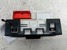 Recambio de pantalla multifuncion para renault megane ii familiar 1.9 dci diesel referencia OEM IAM    2