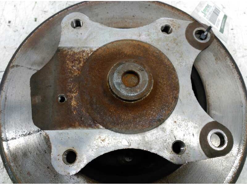 Recambio de mangueta trasera derecha para peugeot 206 berlina x-line referencia OEM IAM   