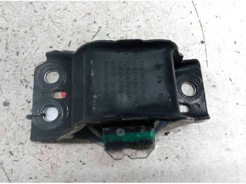 Recambio de soporte motor derecho para renault megane ii familiar 1.9 dci diesel referencia OEM IAM   