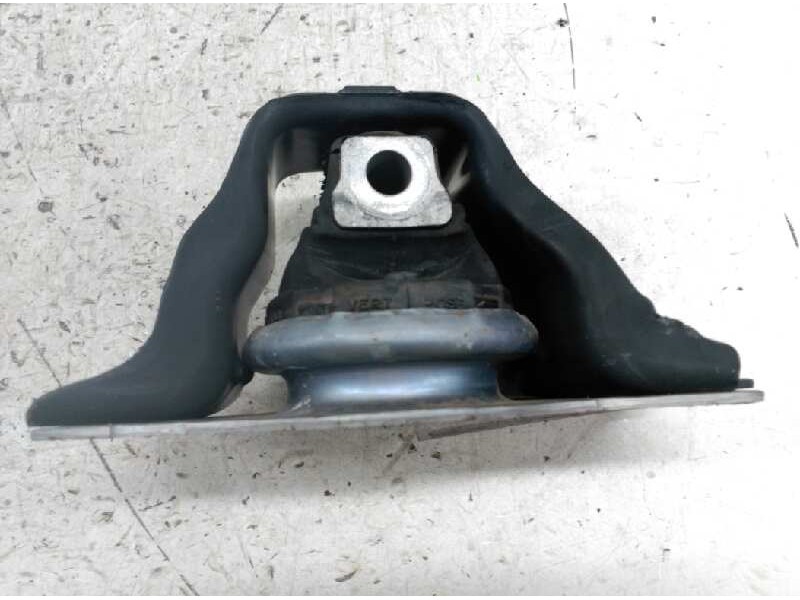 Recambio de soporte motor derecho para renault megane ii familiar 1.9 dci diesel referencia OEM IAM   