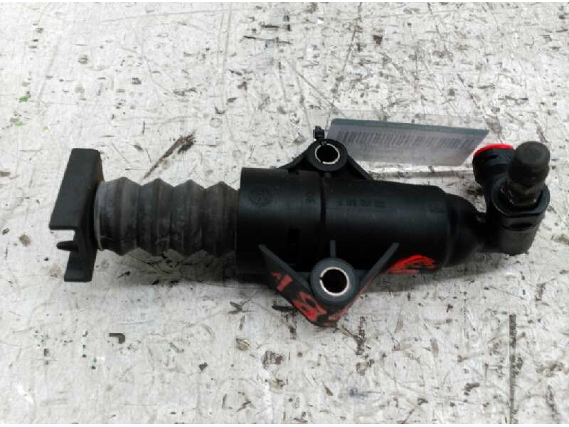 Recambio de bombin embrague para seat leon (1m1) stella referencia OEM IAM 1J0721261F  