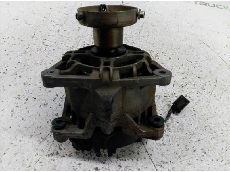 Recambio de alternador para ford fiesta berlina referencia OEM IAM 63321711B  