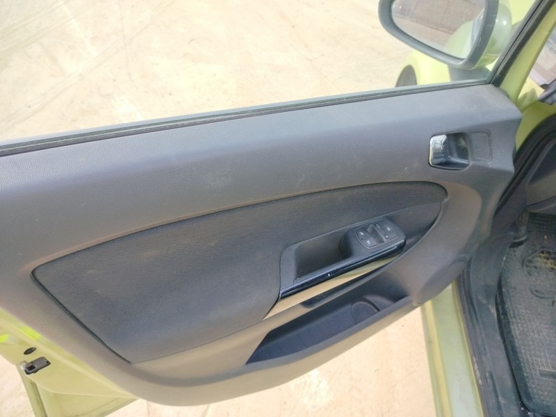 opel corsa d (s07) del año 2007