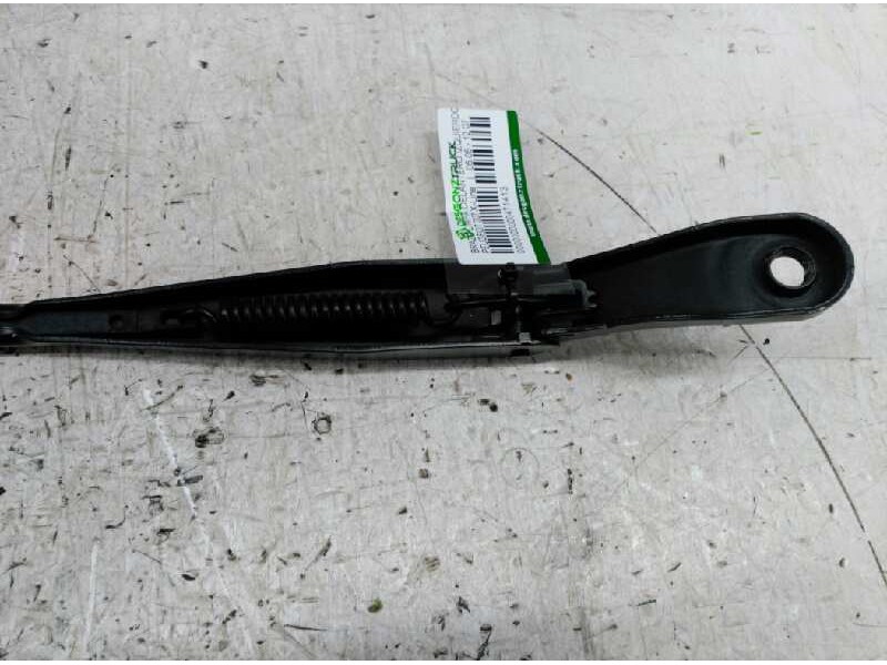 Recambio de brazo limpia delantero izquierdo para peugeot 207 x-line referencia OEM IAM   