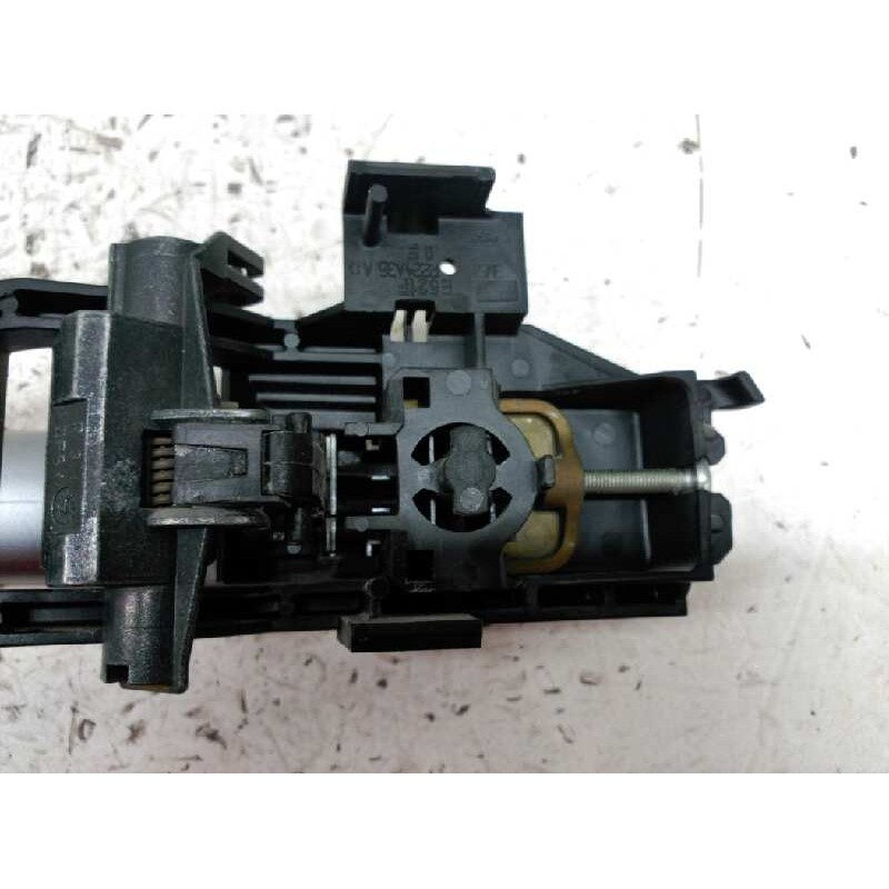 Recambio de maneta exterior delantera derecha para ford focus c-max (cap) ambiente (d) referencia OEM IAM 3M51R224A36AD  