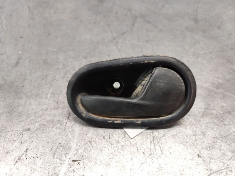 Recambio de maneta interior delantera derecha para dacia sandero 1.2 16v lpg referencia OEM IAM   