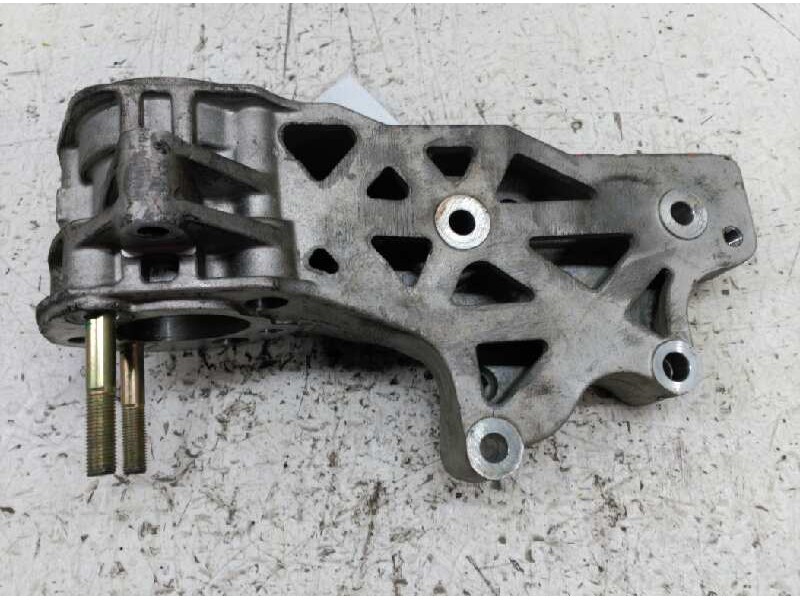 Recambio de soporte para fiat stilo (192) 1.9 jtd 115 referencia OEM IAM B017115HP  