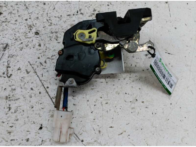 Recambio de cerradura puerta trasera izquierda para toyota carina (t19) 1.6 berlina referencia OEM IAM   