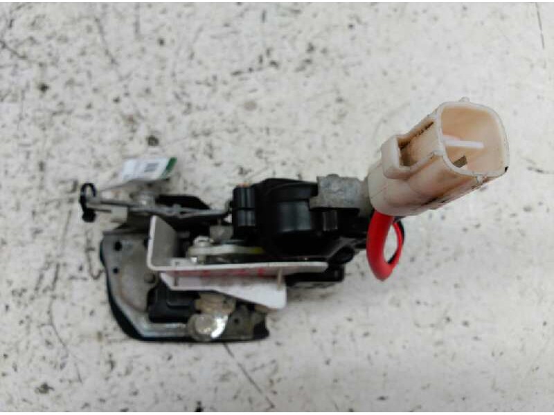 Recambio de cerradura puerta trasera derecha para toyota carina (t19) 1.6 berlina referencia OEM IAM   