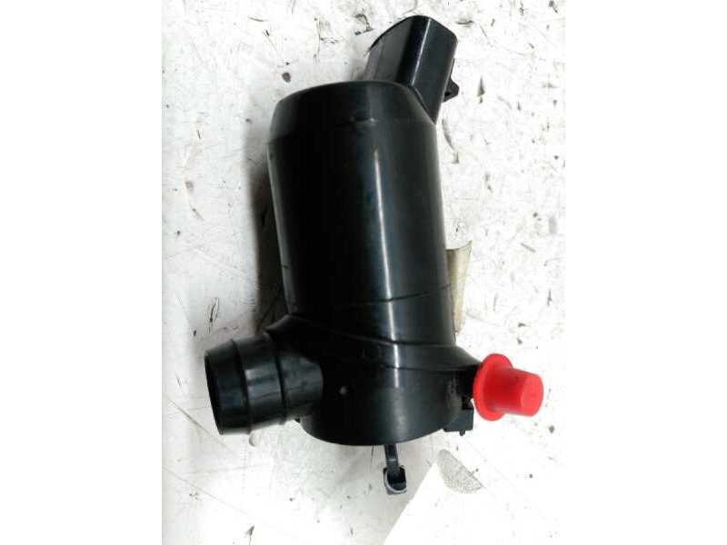Recambio de bomba limpia para toyota carina (t19) 1.6 berlina referencia OEM IAM   