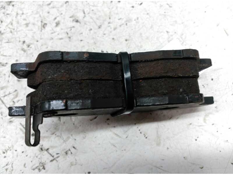 Recambio de pastillas de freno delanteras para toyota carina (t19) 1.6 berlina referencia OEM IAM   