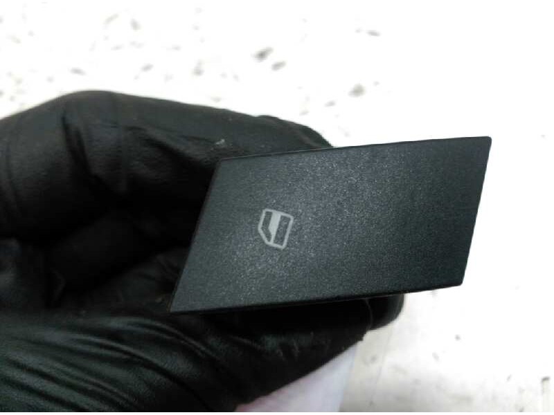 Recambio de mando elevalunas delantero derecho para seat ibiza (6l1) cool referencia OEM IAM 6L0959856  