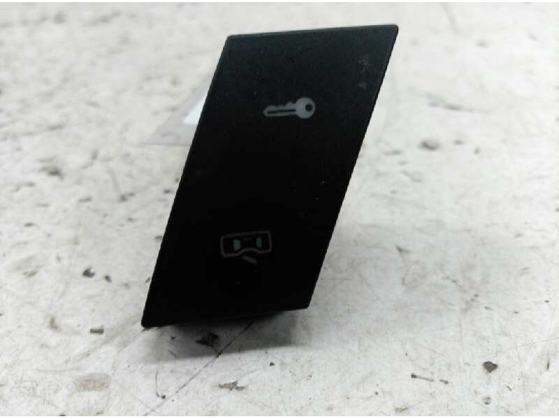 Recambio de mando cierre centralizado para seat ibiza (6l1) cool referencia OEM IAM 6L1962125  