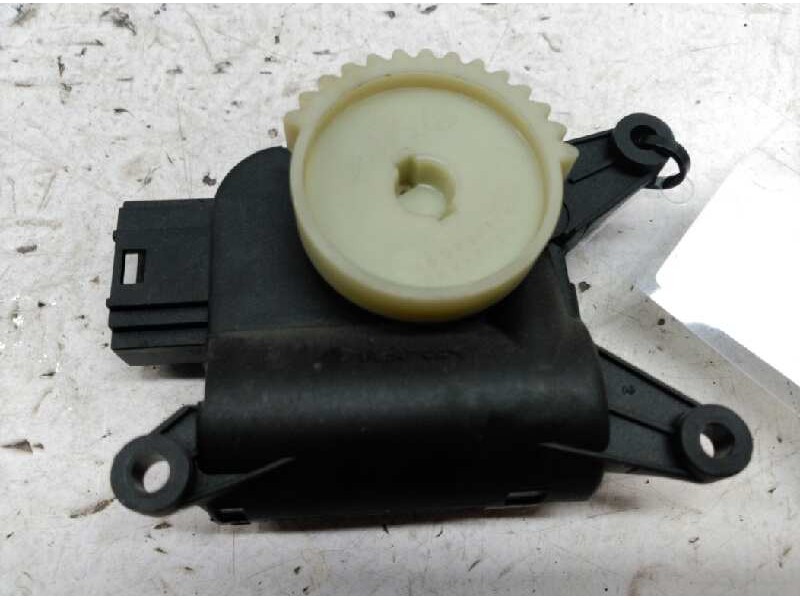 Recambio de motor regulador climatizacion para seat ibiza (6l1) cool referencia OEM IAM 0132801357 28010401 