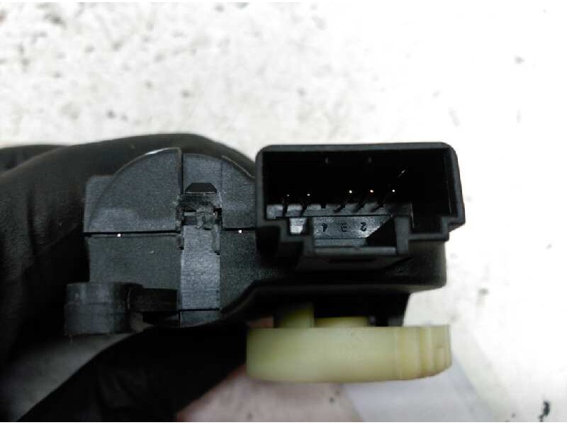 Recambio de motor regulador climatizacion para seat ibiza (6l1) cool referencia OEM IAM 0132801357 28010401 