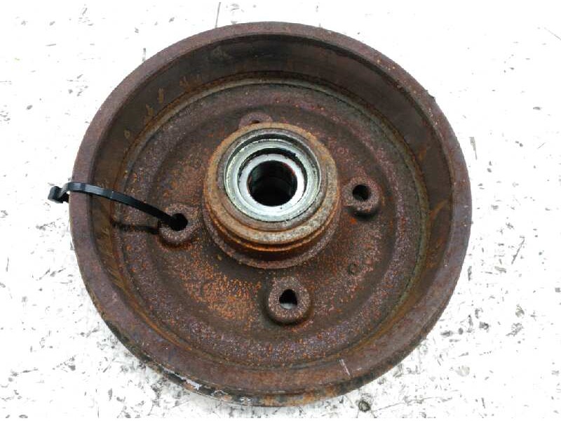 Recambio de tambor freno trasero para peugeot 205 berlina referencia OEM IAM   